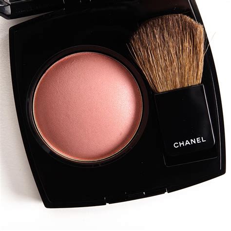 chanel rose bronze blush.